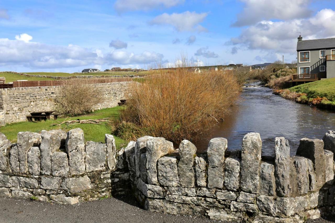 Villa 11 Doolin Court Exterior foto